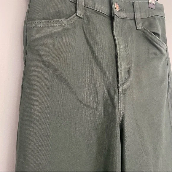 Favorite Daughter "The Mischa" Belize Green Shiny Coated Sheen Wide Leg Pant - Picture 6 of 17